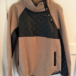 Abercrombie & Fitch Tan Fleece Pullover